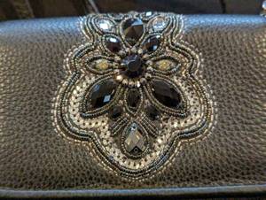 lot 254 image: Miniature Brighton Beaded Purse