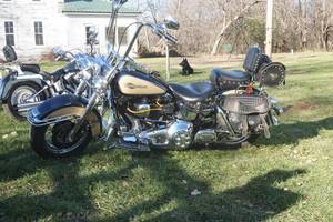 lot 3 image: Harley Davidson Motorcycle