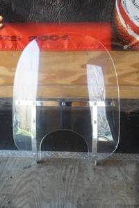lot 7 image: Harley Davidson Quick detach windshield
