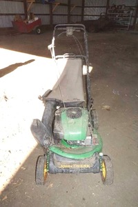 lot 48 image: John Deere self propelled JS30 push mower