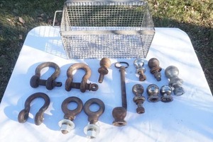 lot 94 image: hitch pins, clevises and hitch balls