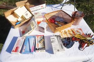 lot 113 image: office supplies