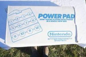 lot 119 image: Nintendo power pad