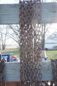 lot 140 image: chains