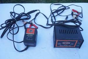lot 166 image: Harley Davidson parts