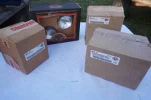 lot 169 image: Harley Davidson parts