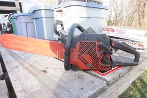 lot 171 image: Jonsered chainsaw