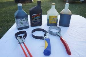 lot 184 image: 2 cycle oil, oil wrenches