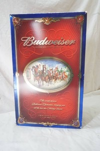 lot 234 image: Budweiser Clydesdales limited edition