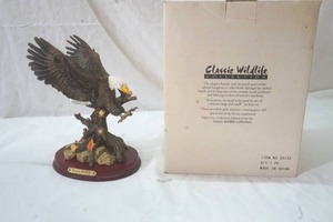 lot 240 image: resin carved eagle