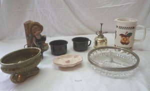 lot 321 image: ceramic cheese crock