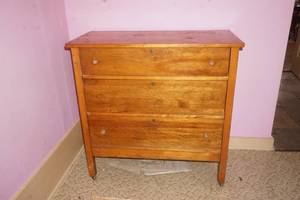 lot 331 image: antique wood dresser