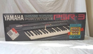 lot 342 image: Yamaha electronic keyboard