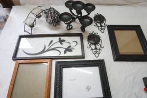 lot 359 image: metal and black home decor