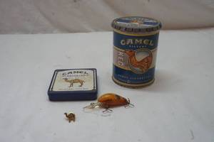 lot 375 image: vintage Camel collectibles