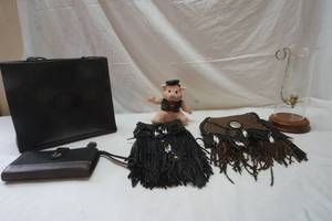 lot 379 image: custom purses