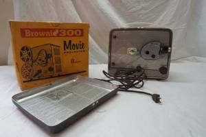lot 388 image: Brownie 300 movie projector