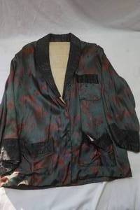 lot 413 image: vintage silk smoking jacket