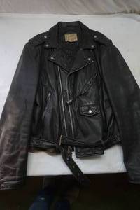 lot 416 image: mens leather jacket