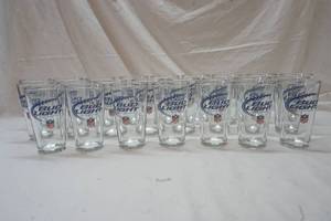 lot 445 image: Bud Light beer glasses