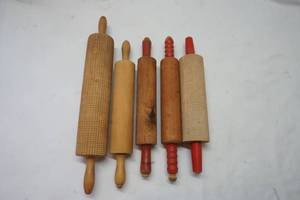 lot 446 image: rolling pins