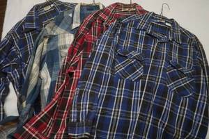 lot 488 image: mens flannels