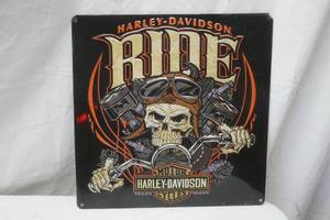 lot 529 image: Harley Davidson sign