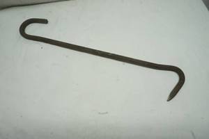 lot 533 image: vintage meat hook