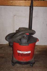 lot 591 image: Craftsman shop vac