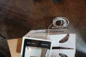lot 19 image: USTEllar IP66 1000 Watt Flood Light