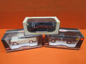 (3) 118th Diecast 31 Ford Model A, 55 Chevy 3100 Cameo, 97 F150 XLT