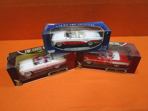 (3) 118th Diecast 58 Pontiac Bonneville, 55 Packard Caribbean, 57 Buick Roadmaster
