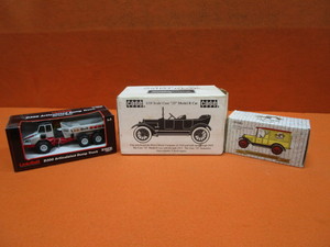 (3) Diecasts Case 25 Model R, Case 23 Chevy Truck, Link-Belt D300 Dump Truck
