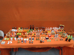Large Salt & Pepper Shaker Collection