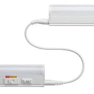 lot 189 image: Commercial Electric 18 in. LED Under Cabinet Light Bar Plug-in Linkable 500 Lumens Adjustable Color Options 2700K 3000K 4000K