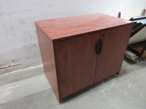 lot 761 image: WOOD GRAIN LAMINATE STORAGE CABINET