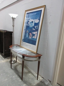 lot 814 image: LAMP, TABLE AND ART