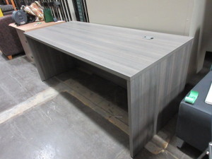 lot 815 image: WORK TABLE WITH CORD MANAGEMENT
