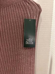 lot 45 image: NWT Wild Fable Womens Sweater Knit Pants - Size Medium