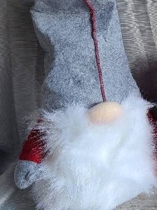 lot 198 image: Last Gnome Standing NIP Gnome