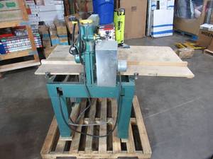 DeWalt 790 Radial Arm Saw and Stand - Ripping, Dadoing, Cutoff, Mitering - Contractor Saw