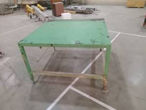 54 x 54 x 34 - Heavy Duty Metal Work Station
