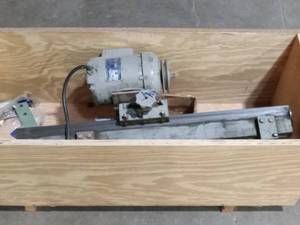 Doerr - 1 Phase Alternating Current Motor with Adjusting Arm and Pully - 1154.8 - 2302.4
