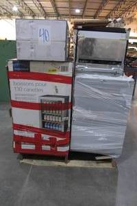 Pallet of Non-Working Fridges - DamagedMissing PartsNot Working - As Is