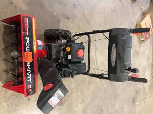 lot 27 image: Toro SnowMaster 724 QXE 24 in. 212cc Single-Stage Gas Snow Blower  Customer Returns See Pictures