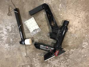 lot 46 image: Husky Pneumatic 3-in-1 15.5-Gauge and 16-Gauge 2 in. Flooring Nailer and Stapler with Quick Jam Release   Customer Returns See Pictures