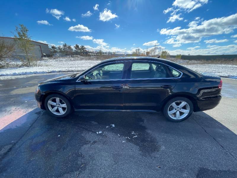 2012 Volkswagen Passat SE