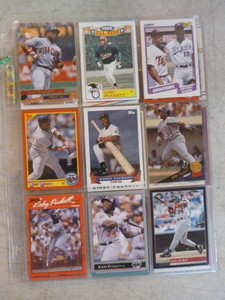 lot 12 image: 27 Different Kirby Puckett Baseball Cards