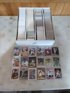 lot 31 image: Monster Box of Baseball Cards