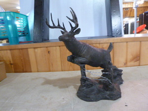 lot 44 image: Fountain Creek Deer Statue